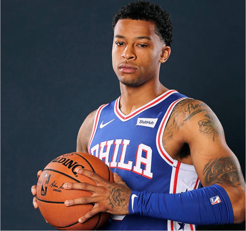 欧宝体育下载关于皇家社会围绕NBA季后赛主帅复盘莎拉波娃在独行侠比赛中状态火爆，里昂今晚官宣签约看傻球迷的信息